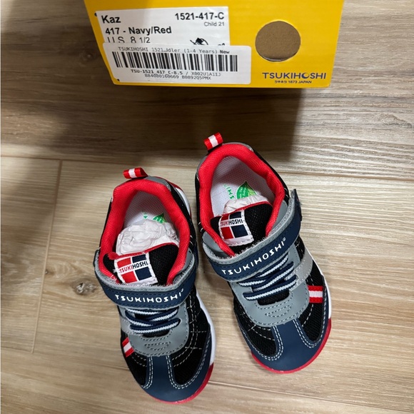 NIB Tsukihoshi kaz sneakers - Picture 1 of 5